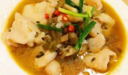 酸菜鱼的做法视频,酸爽开胃，营养满分